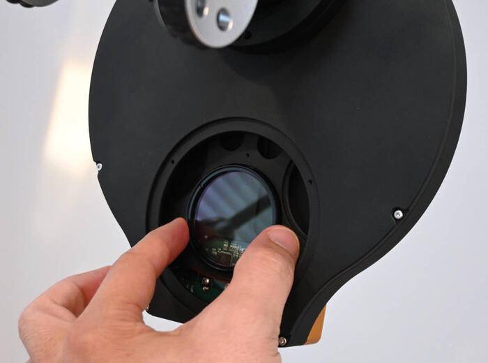 OGMA EZ Access Filter Wheel