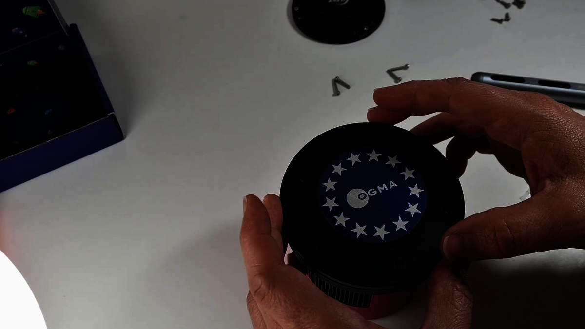 Attach the Z'Tilter Disk